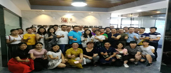 第四屆南寧牛商會戴大成老師在燦源裝飾干貨分享 第四屆南寧牛商會戴大成老師在燦源裝飾干貨分享