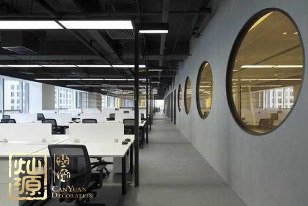 ofo小黃車日均退款3500人 ，走下神壇的小黃車辦公室人去樓空？